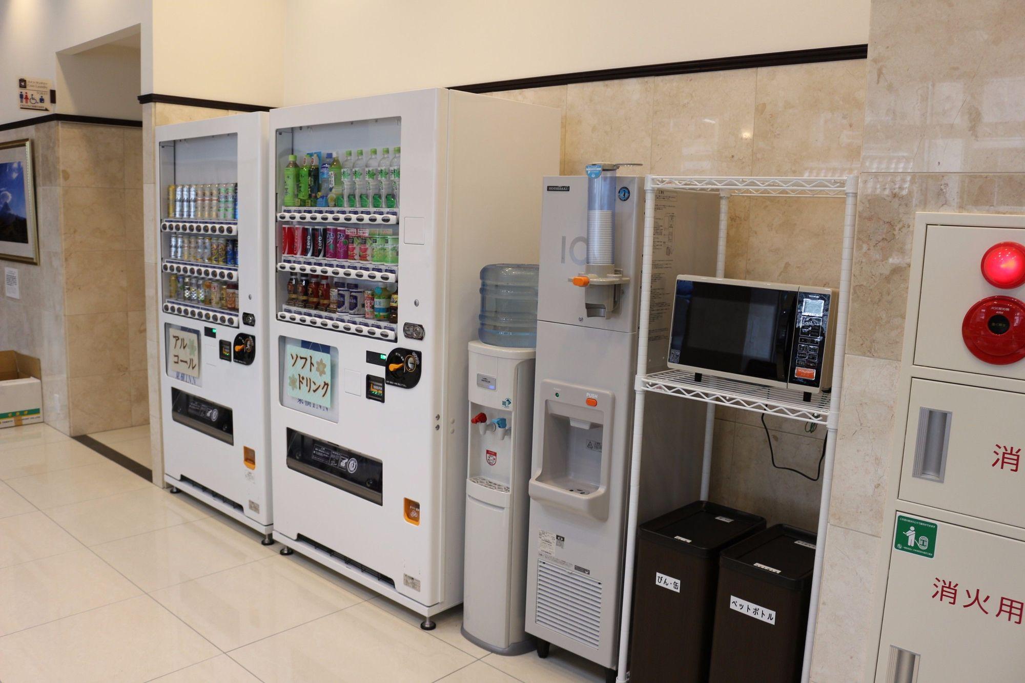 Hotel Toyoko Eki Yaesu Kita Guchi Tokio